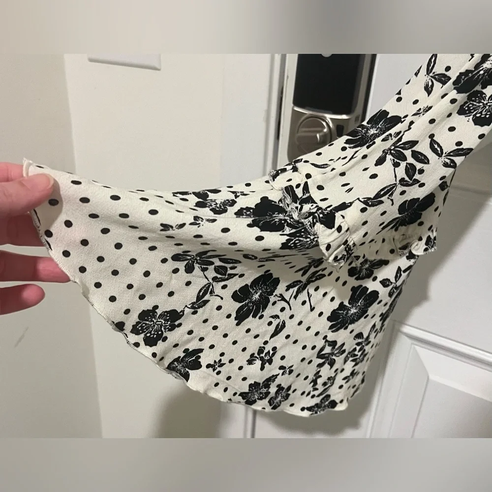 Intimately Free People Cream & Black Floral Boho Peasant Blouse Size Small/Med - Picture 14 of 14